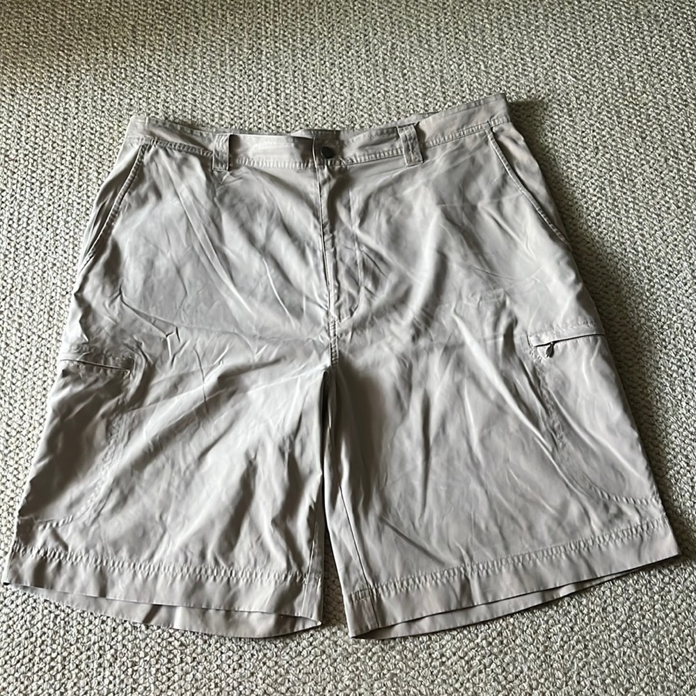 Callaway golf shorts